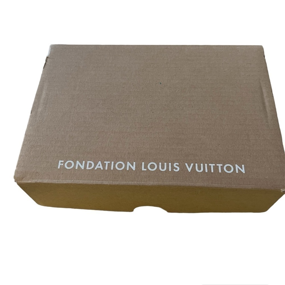 Louis Vuitton Museum Logo Playing Cards 2 Decks Rare Ltd Ed BNWOT - Picture 9 of 11